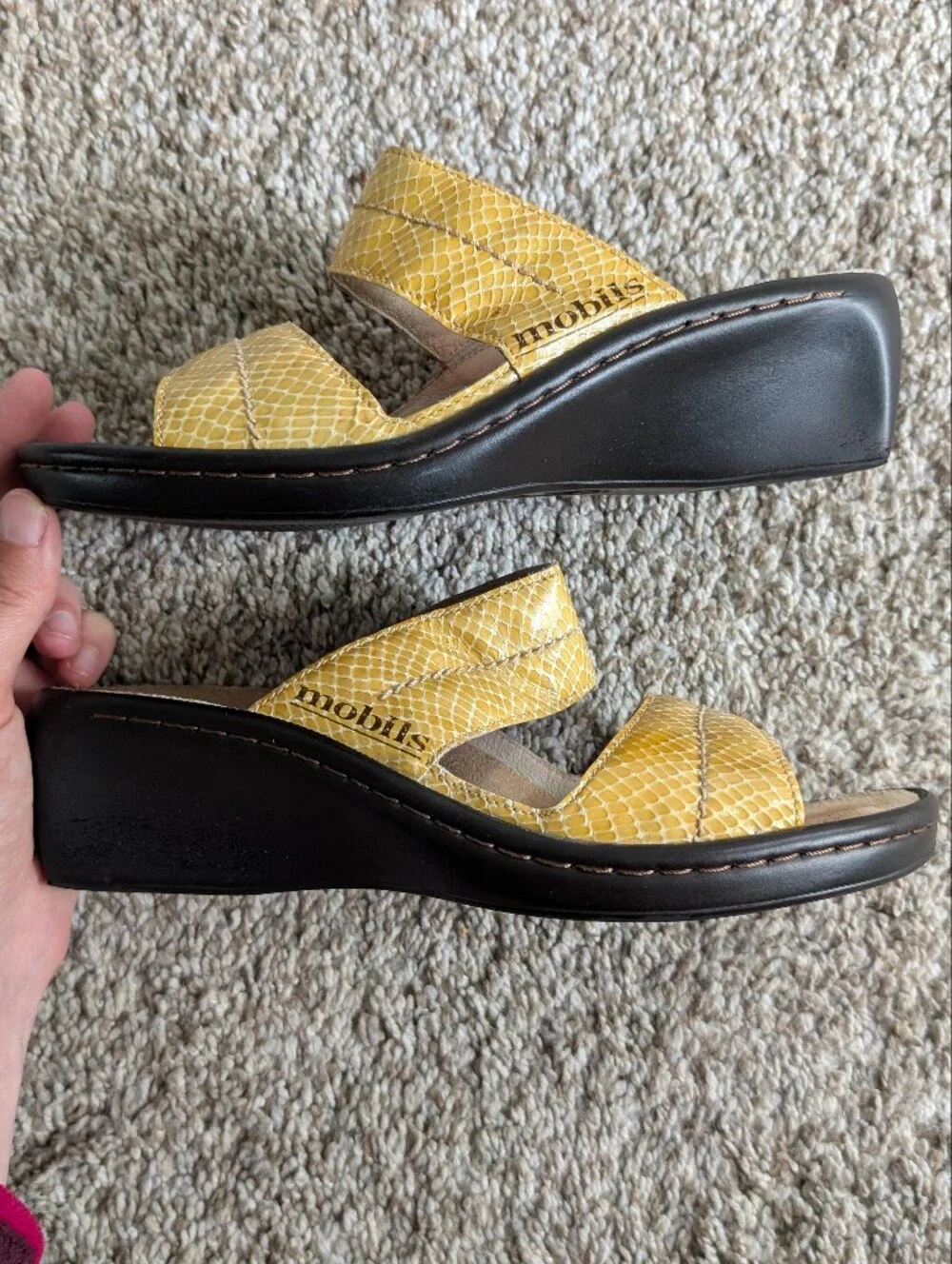 Mephisto Mobils Yellow Snake-Print Double Strap Wedge Sandal Sz 6.5 Summer Beach